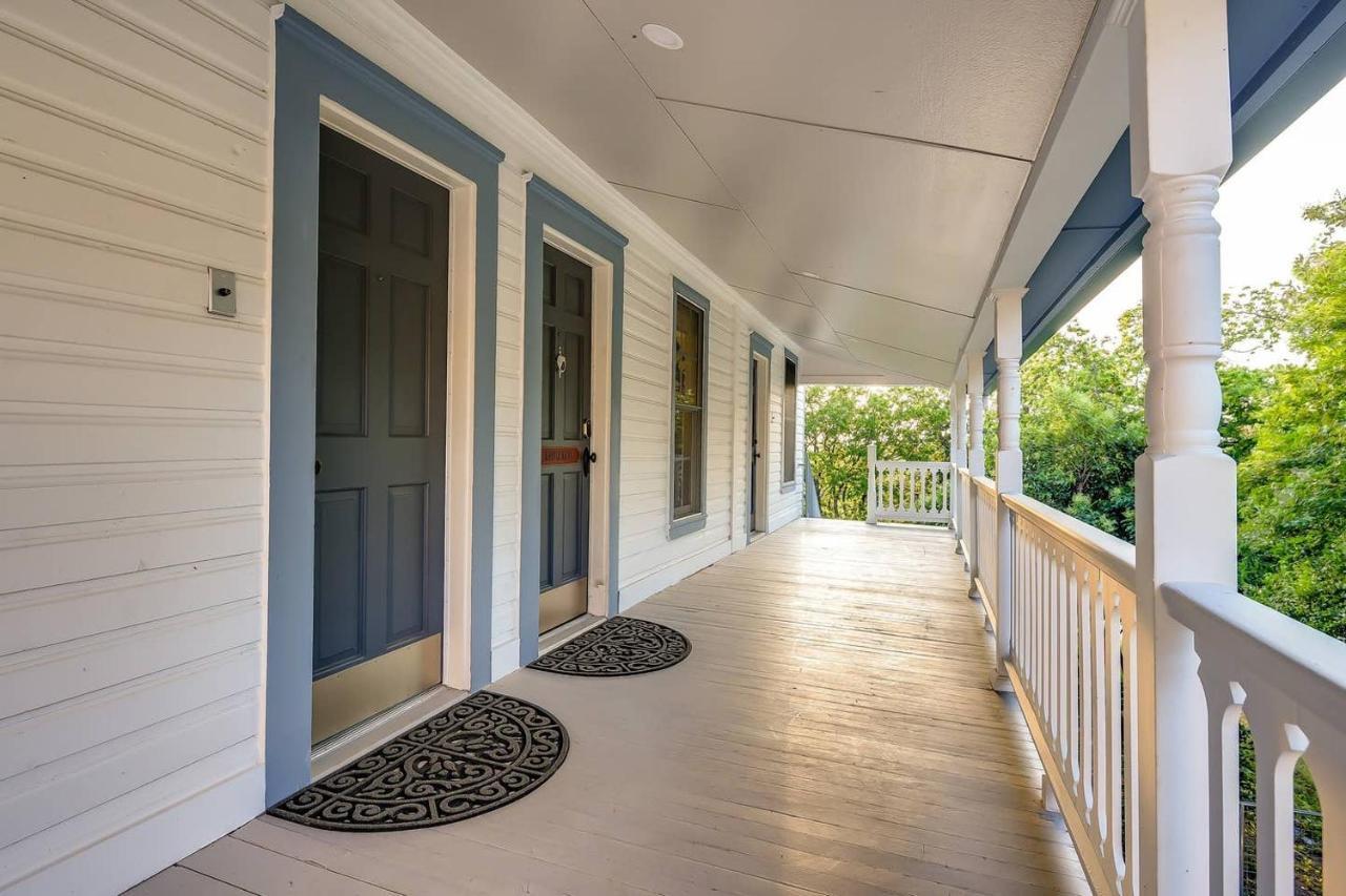 Mckenize Guest House: Marble Falls Suite 1 Bd, 1Ba Buitenkant foto